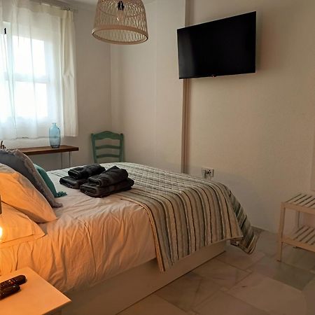 Casa Lola Conil, Azotea Al Mar Y Parking Solo Familias O Parejas Villa Conil De La Frontera Bagian luar foto