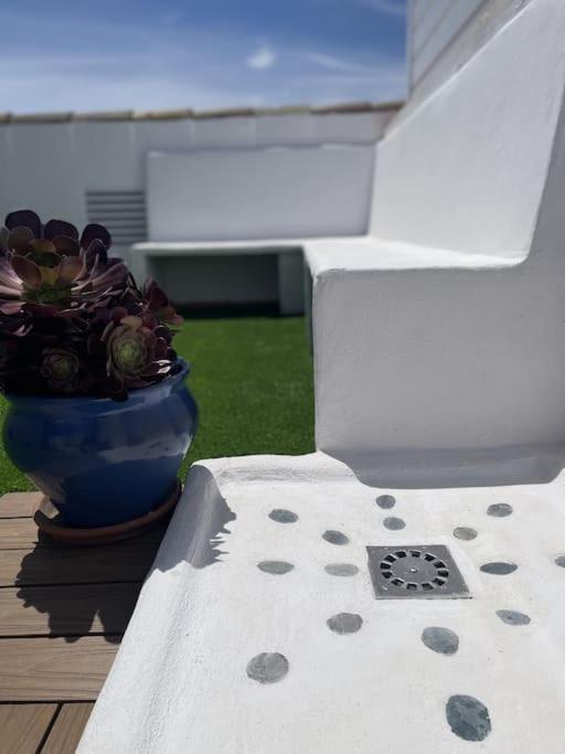 Casa Lola Conil, Azotea Al Mar Y Parking Solo Familias O Parejas Villa Conil De La Frontera Bagian luar foto