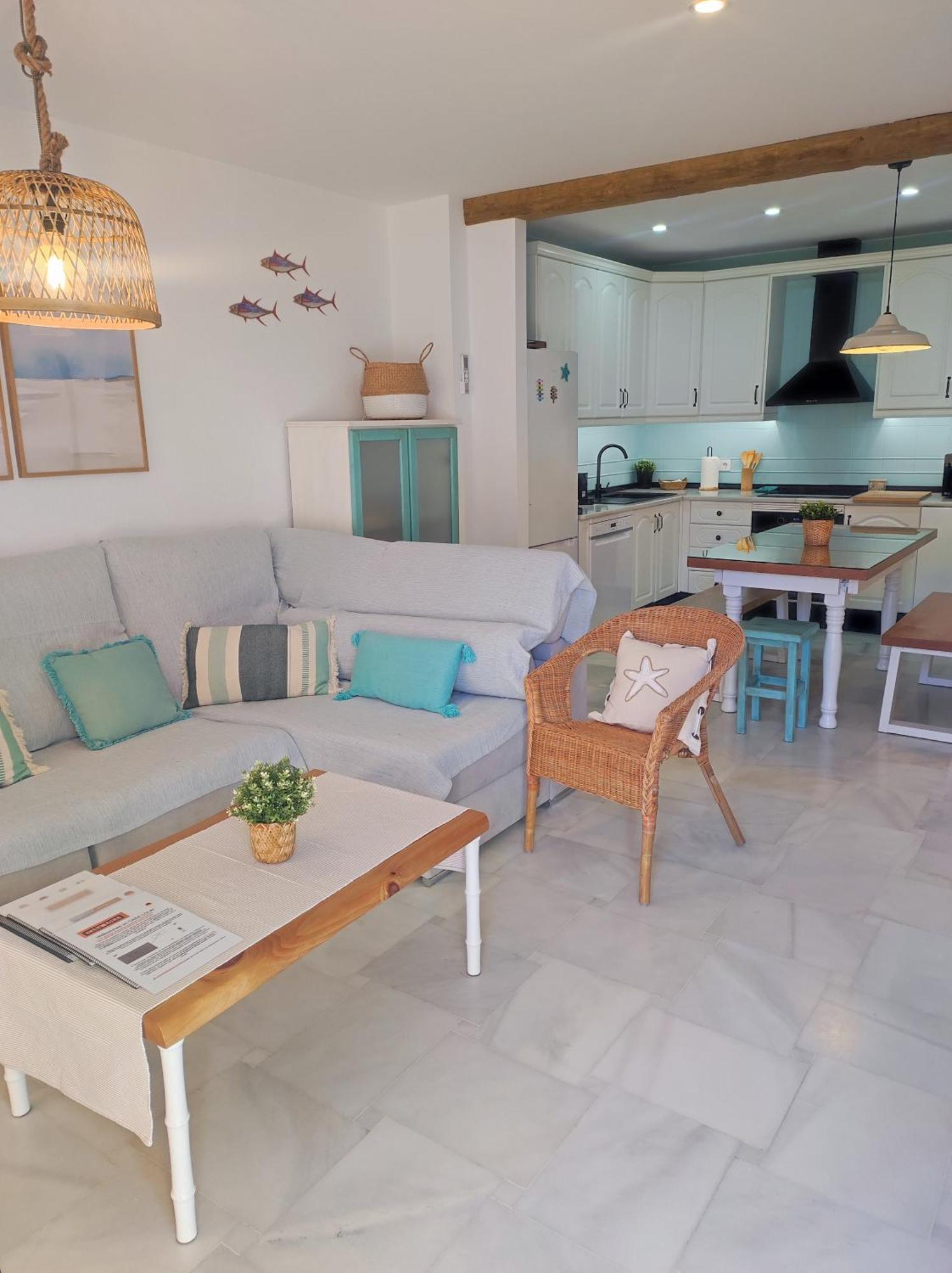 Casa Lola Conil, Azotea Al Mar Y Parking Solo Familias O Parejas Villa Conil De La Frontera Bagian luar foto