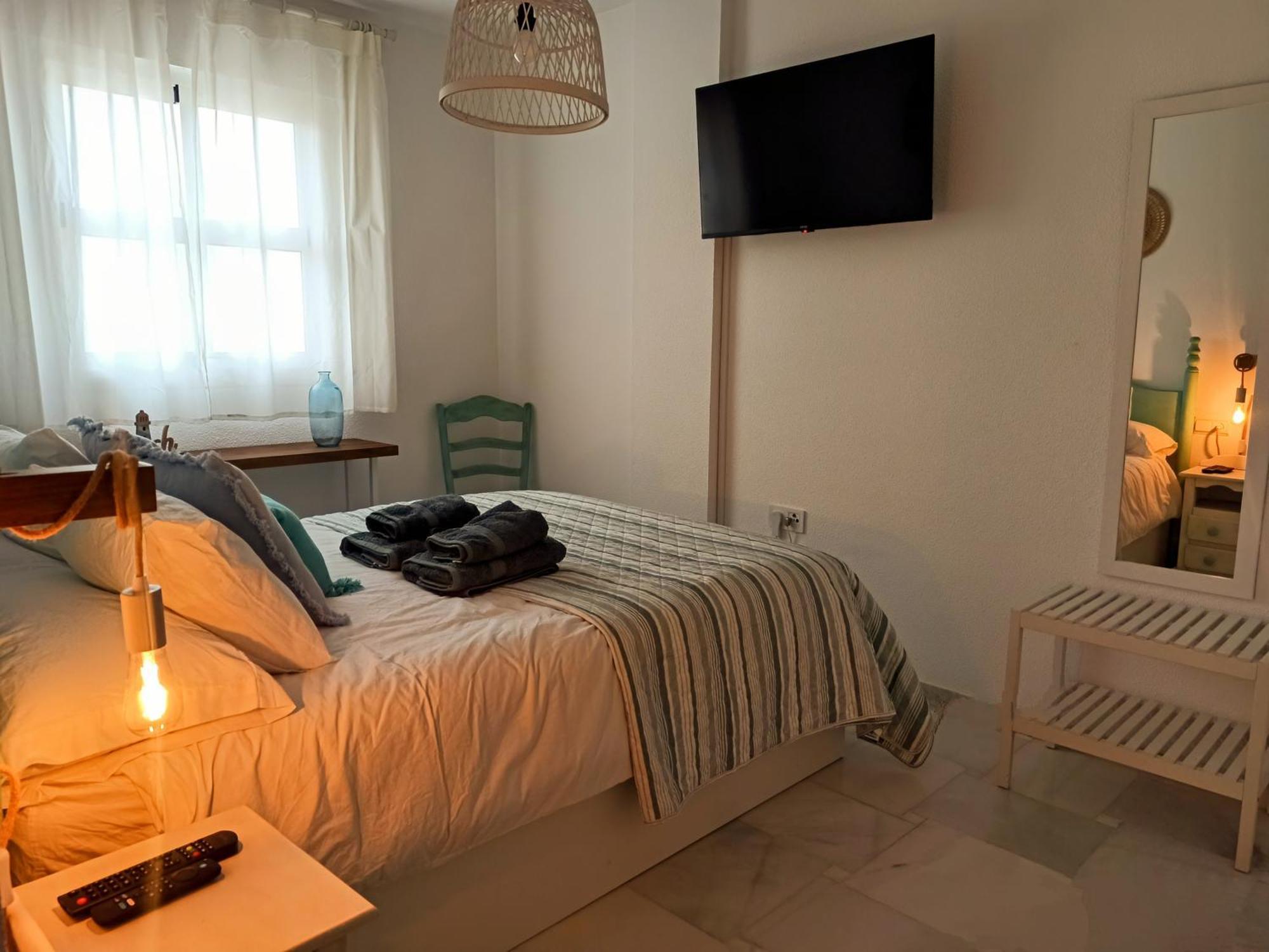 Casa Lola Conil, Azotea Al Mar Y Parking Solo Familias O Parejas Villa Conil De La Frontera Bagian luar foto
